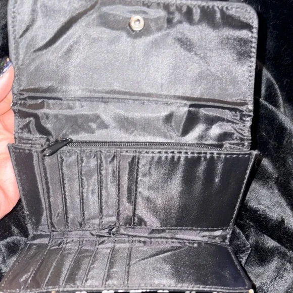 Black and White Heart Wallet with Pink Bow - Picture 2 of 3